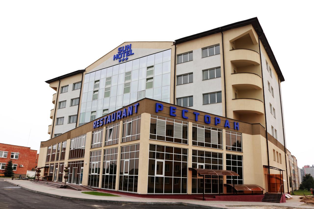 Sunhotel Astravyets エクステリア 写真