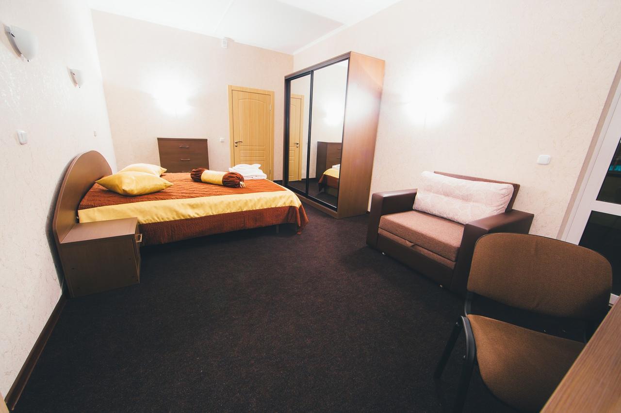 Sunhotel Astravyets エクステリア 写真
