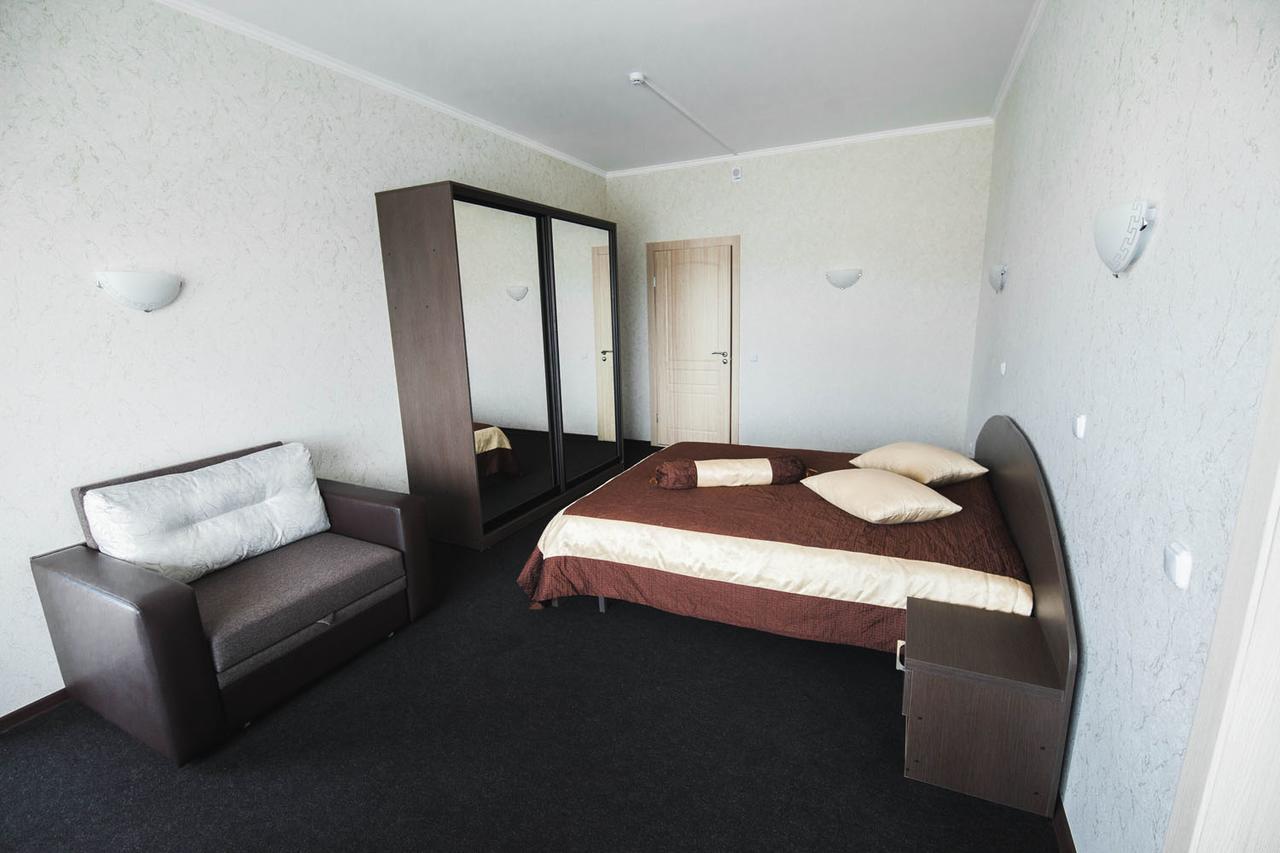 Sunhotel Astravyets エクステリア 写真