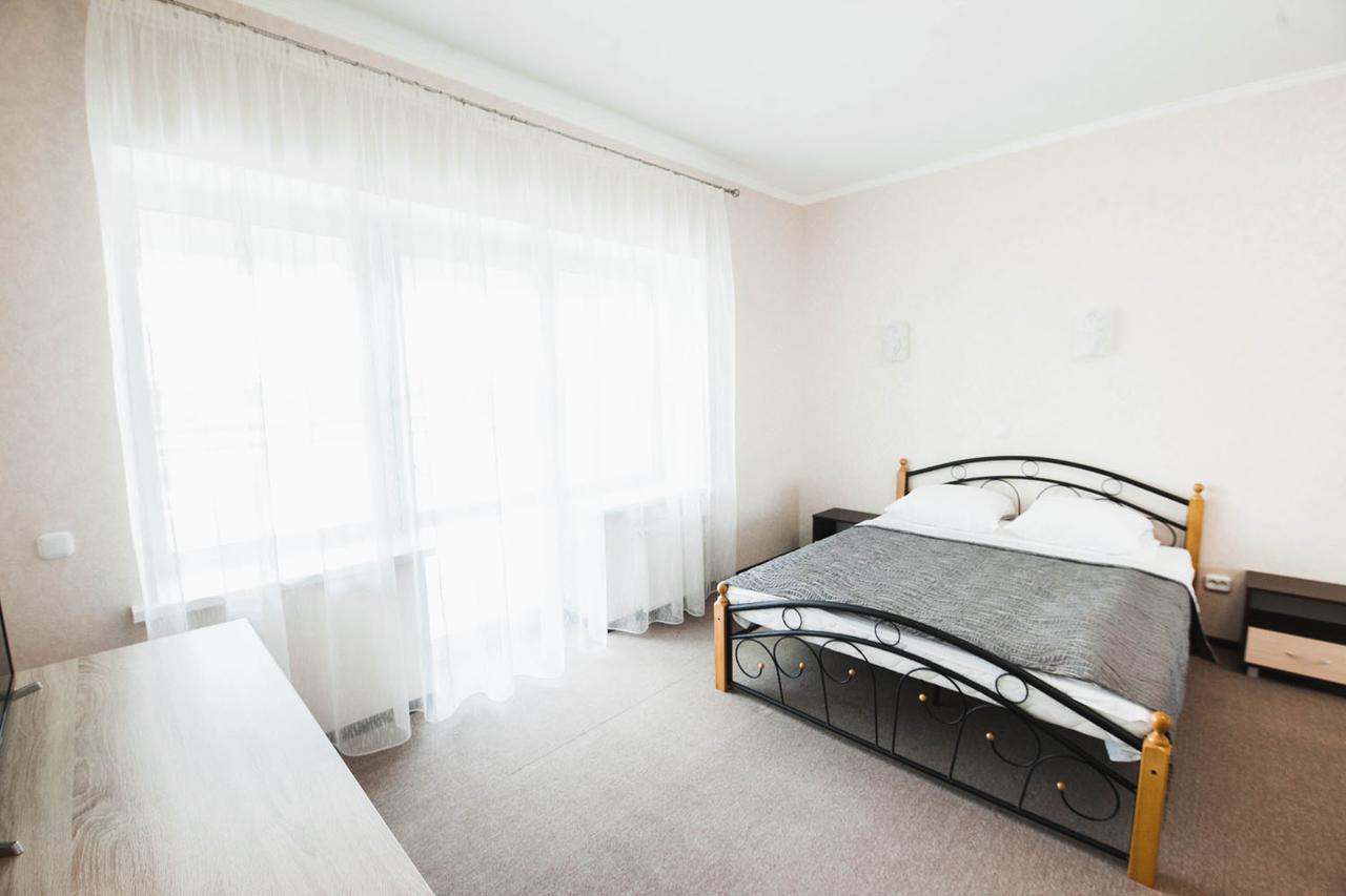 Sunhotel Astravyets エクステリア 写真